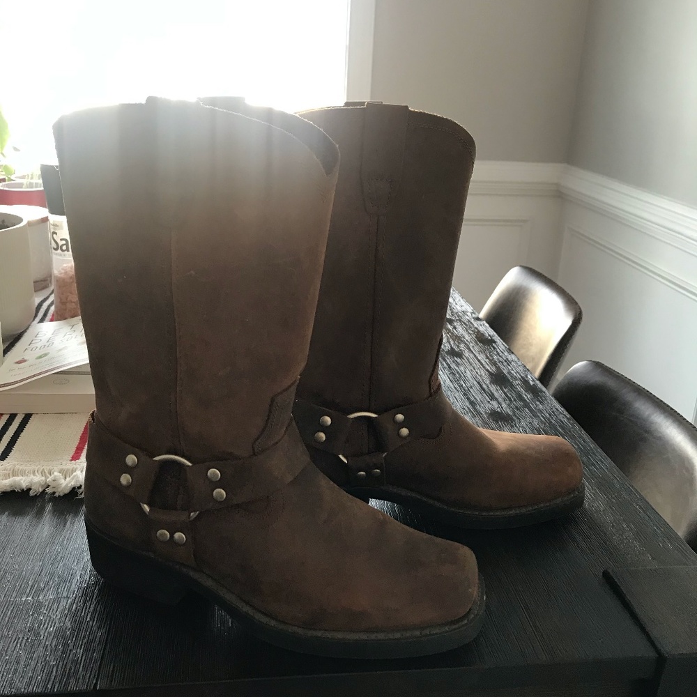 Men's boots